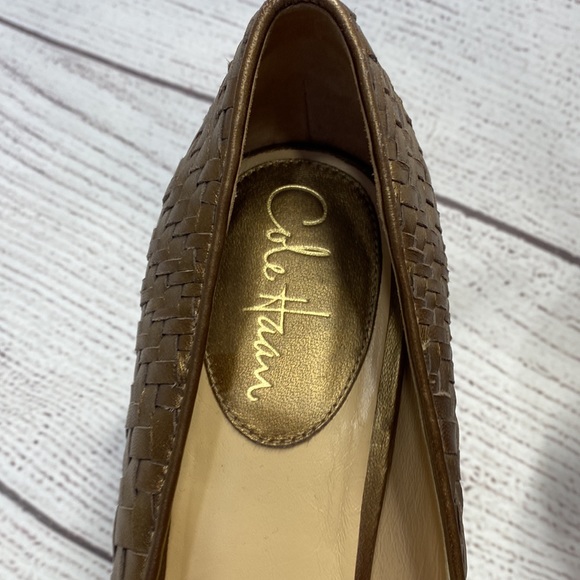 COLE HAAN GENEVIEVE TOE PUMP Muted Metallic Gold 3” Heels 0.5” Platform size 9 main image 6